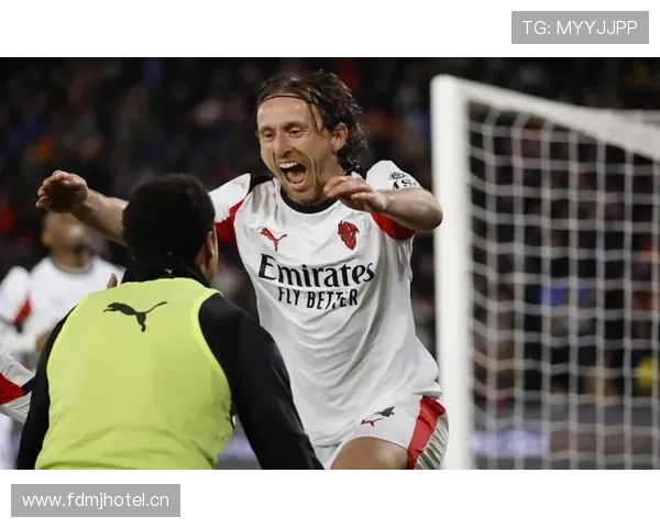 米兰力克巴萨魔笛绝杀定乾坤